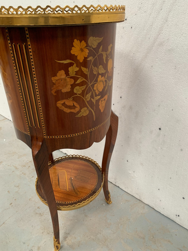 Transition style snack table in 20th century marquetry