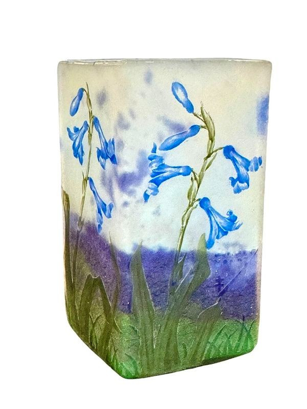 Daum Nancy Vase "Aux Gentianes"