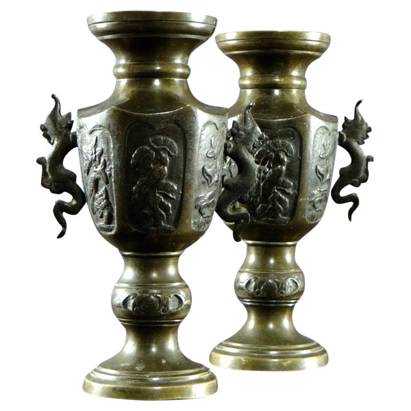 Vietnam, Circa 1900, Pair of Bronze Vases Featuring a Decor of Birds and Flowers.