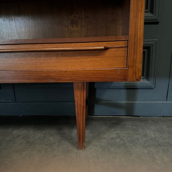 Credenza scandinava in teak del XX secolo