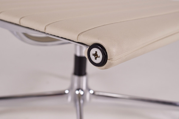 Soft Pad Ottoman E125 by Charles & Ray Eames