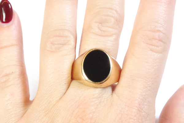 Large signet onyx ring in 18k gold, men's ring, ring for men, onyx ring, signet, Man jewelry