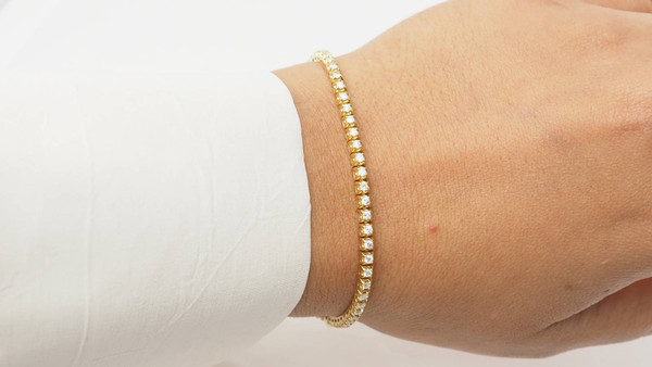 River bracelet in yellow gold and diamonds 1.50ct