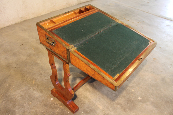 Charles X conversion travel desk in burr walnut, 19th century