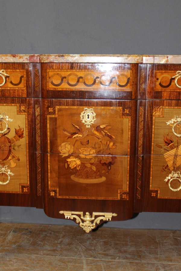 Transition Chest Of Drawers In Marquetry End XIX