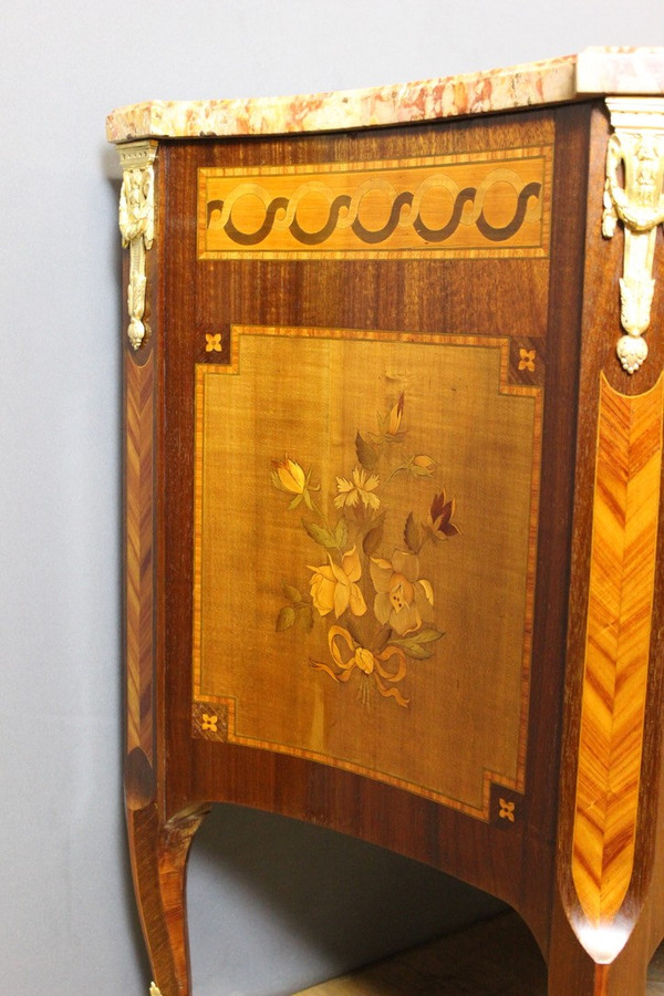 Transition Chest Of Drawers In Marquetry End XIX