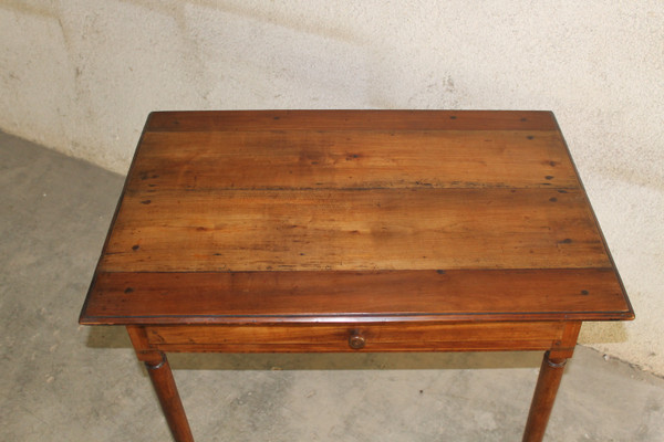 Louis XVI style writing desk in cherry wood from the 19th century