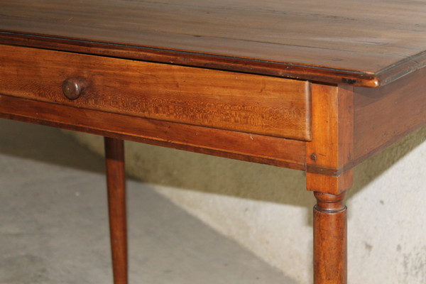 Louis XVI style writing desk in cherry wood from the 19th century