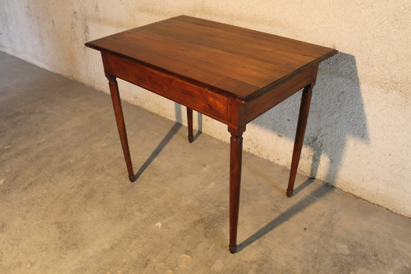 Louis XVI style writing desk in cherry wood from the 19th century