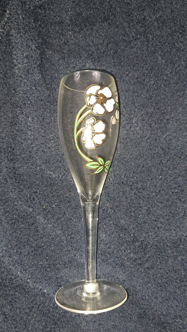 5 Perrier Jouet Belle Epoque Painted Enameled Anemones Champagne Flutes