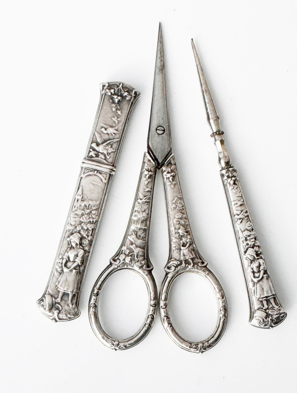 Antique Silver Sewing Kit Embroidery Scissors Thimble Punch Fable La Fontaine