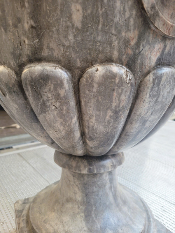 Fontaine En Marbre Gris, d'époque XVIIIème Siècle