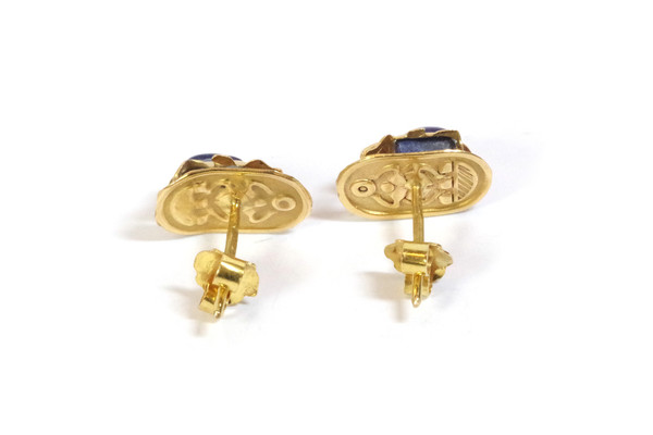 Egyptian scarab ear stud in 18k gold, lapis lazuli earrings, egyptian jewelry, vintage jewelry