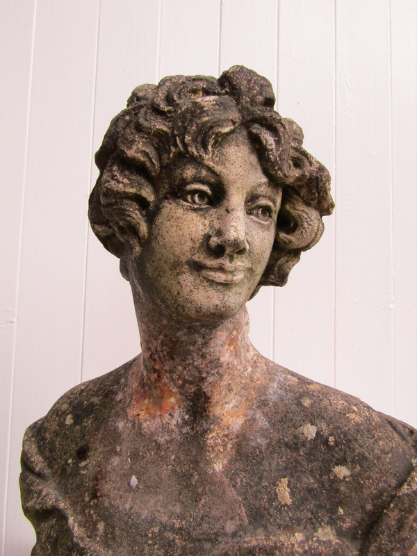 Bust of a woman