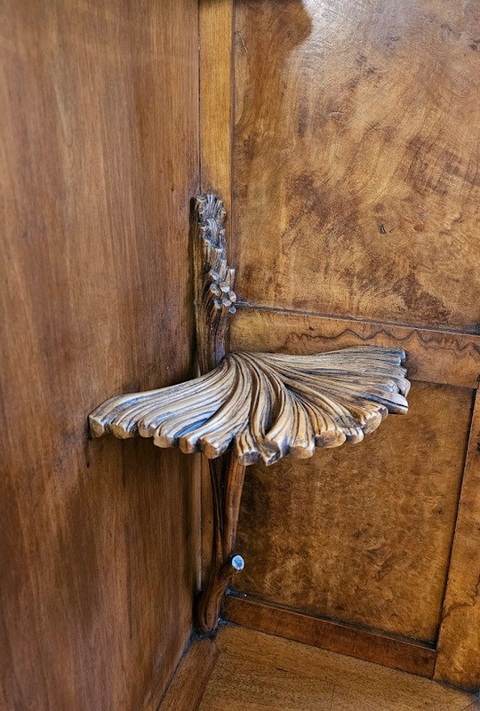 Art Nouveau display case from the Nancy School "Pine Cones"