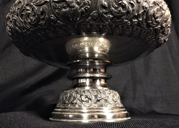 25% discount until 30.11 - Important Silver Cup - Napoleon III Period - 19th