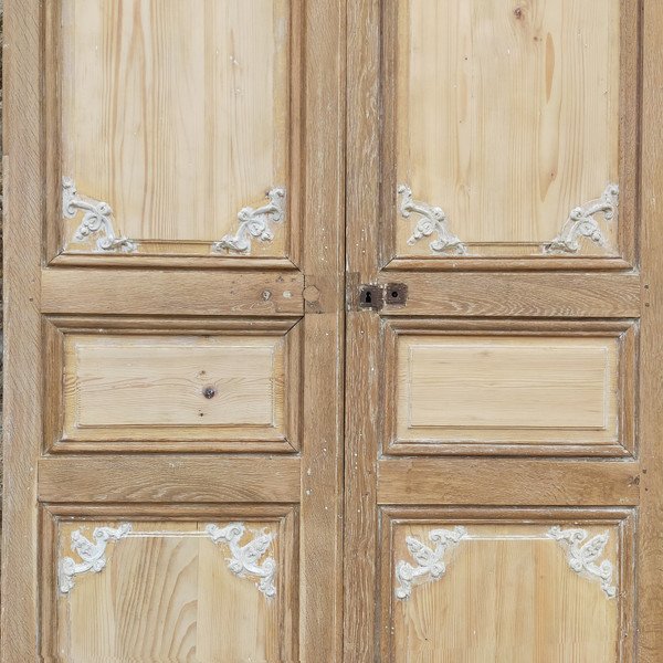 Double Haussmann Door, 18810 Period, Decorated With Flowers And Scrolls