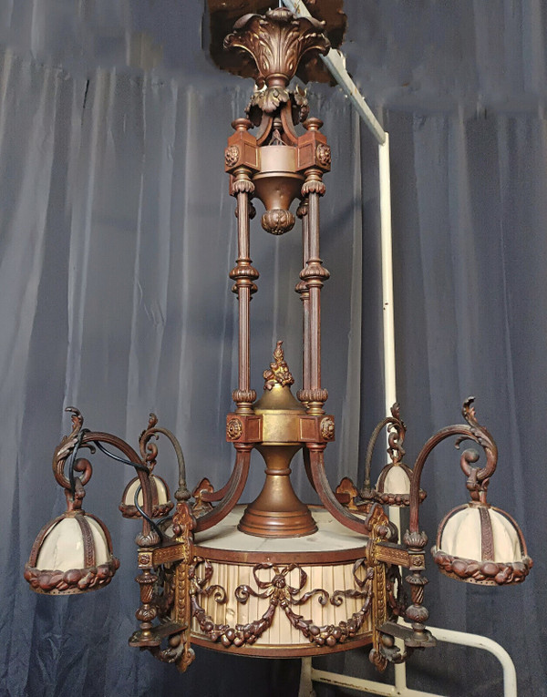 Grand lustre Louis XVI en bronze