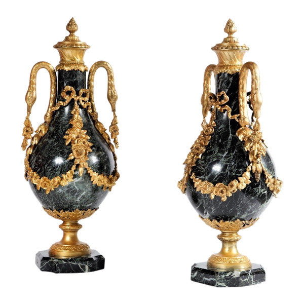 Remise 25\%  - Paire De Vases Décoratifs En Marbre Et Bronze Doré - XIXème