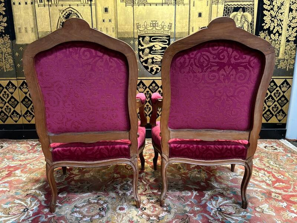 Paire de fauteuils de style Louis XV 19e.