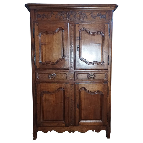 Regency 4-türiges Schrank-Sideboard aus geschnitztem Walnussholz