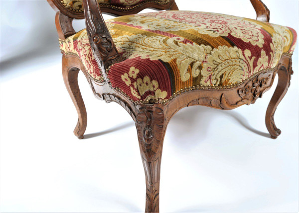 REMISE de 25\% - Paire De Fauteuils En Bois Naturel - Epoque Louis XV