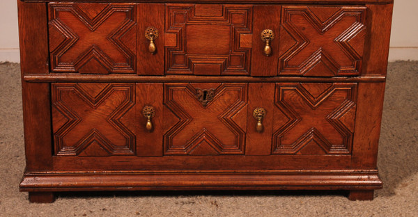 17th Century Jacobean Oak Chest Of Drawers