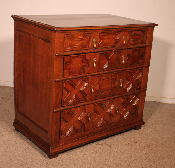 17th Century Jacobean Oak Chest Of Drawers