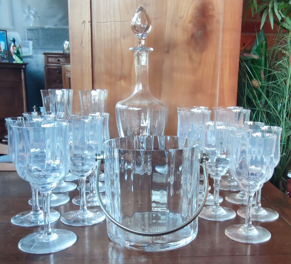 Service verres carafe seau cristal de Baccarat  Modèle Capri 20 Pièces 