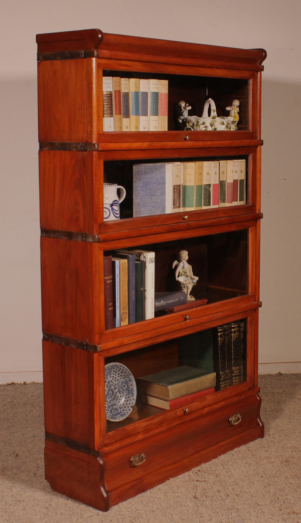 Globe Wernicke Mahogany Bookcase Of 4 Elements With A Drawer