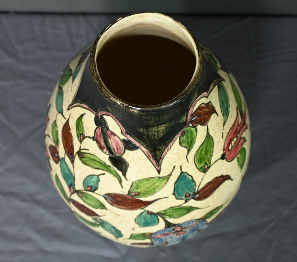 Vaso in terracotta policroma, firmato J.Massier, Vallauris – Inizio XX secolo