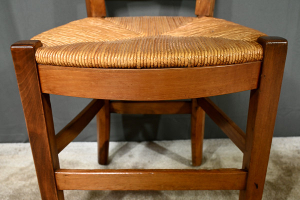 Suite of 4 cherrywood chairs, Directoire period - Early 19th century