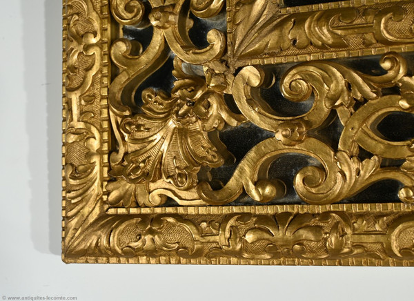 Gilded wood mirror with glazing beads, Napoleon III period - mid-19th century