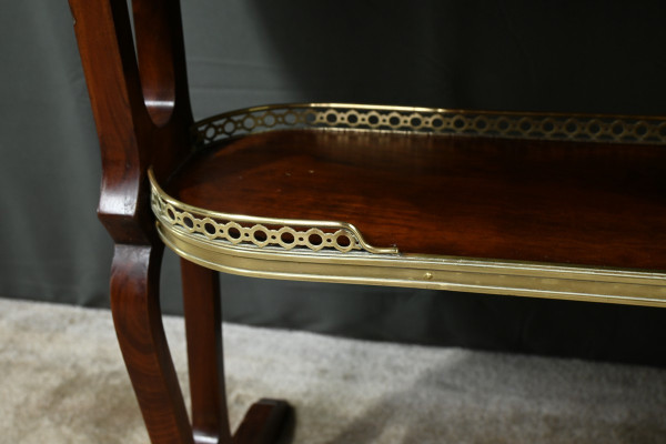 Rognon table in Speckled Mahogany, stamped "L'escalier de Cristal" - Late 19th century