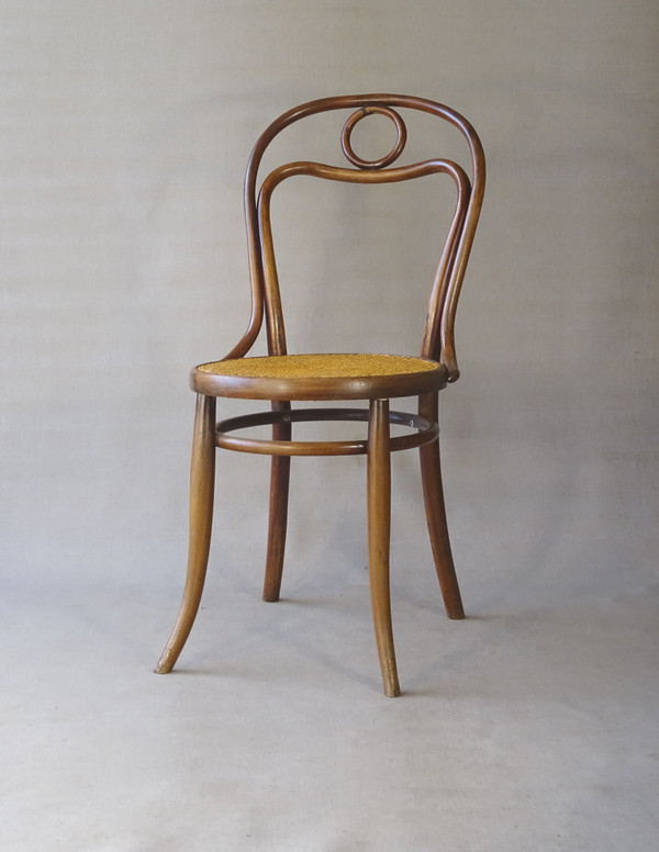 Le sedie CL Turpe in legno curvato sono ben haise Turpe N°31, circa 1890 canna-bistrot- No Thonet