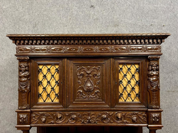 Renaissance-style sideboard in walnut and oak circa 1850