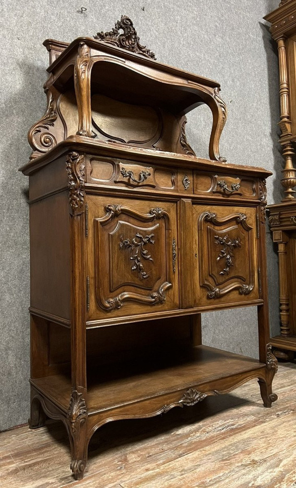 buffet Louis XV en noyer vers 1850