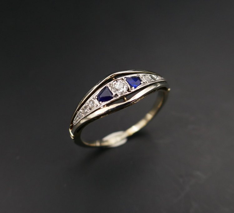 Calibrated Diamond And Sapphire Garter Ring, Gold And Platinum.