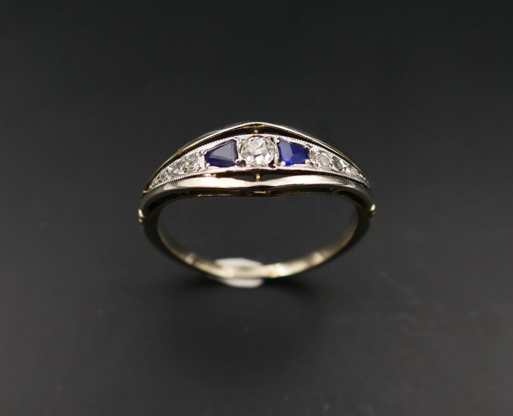 Calibrated Diamond And Sapphire Garter Ring, Gold And Platinum.