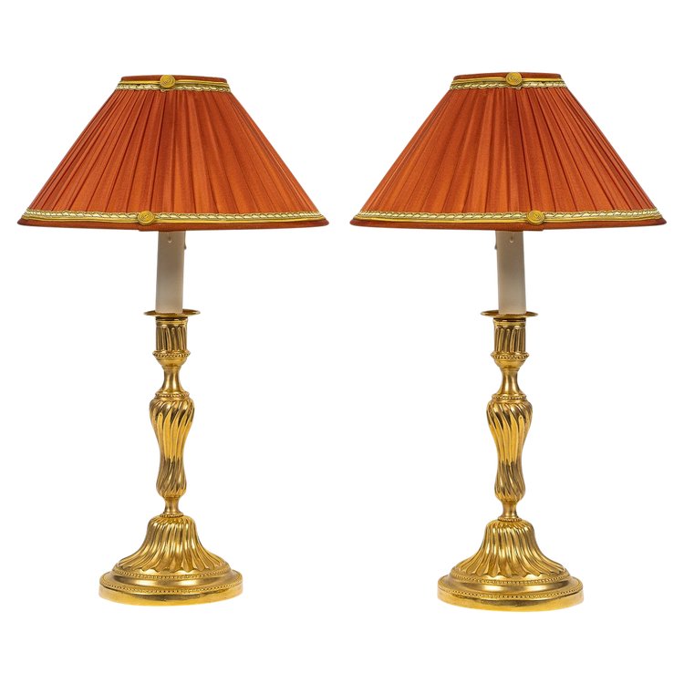 French Louis XV period Pair of candlesticks « To the King » in chiseled gilt bronze vers 1750 mounte