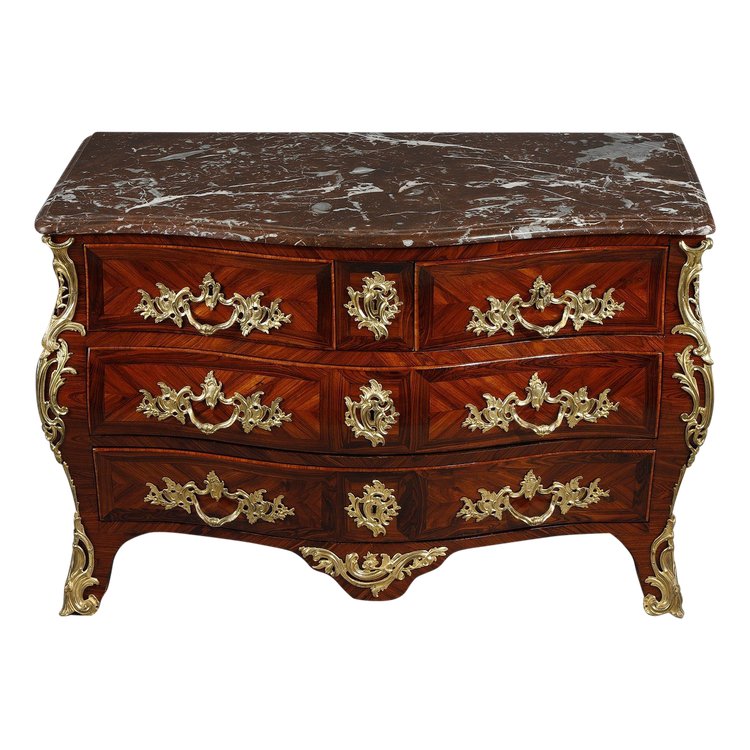 Commode tombeau en placage de bois de violette estampillée de Lapie