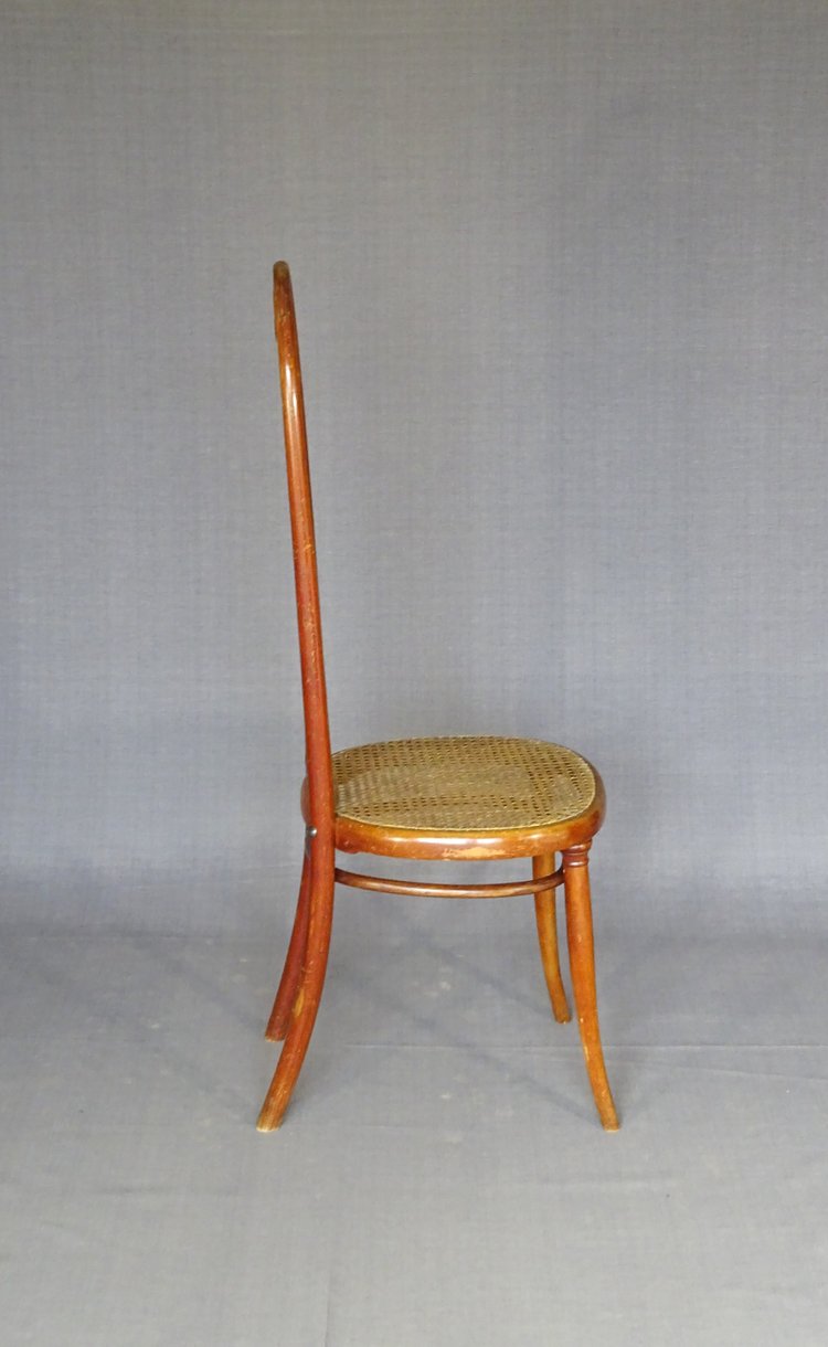 Chaise Thonet N°17 , vers 1865 teinte merisier chellac-label 1a -