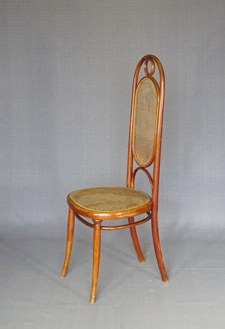 Chaise Thonet N°17 , vers 1865 teinte merisier chellac-label 1a -