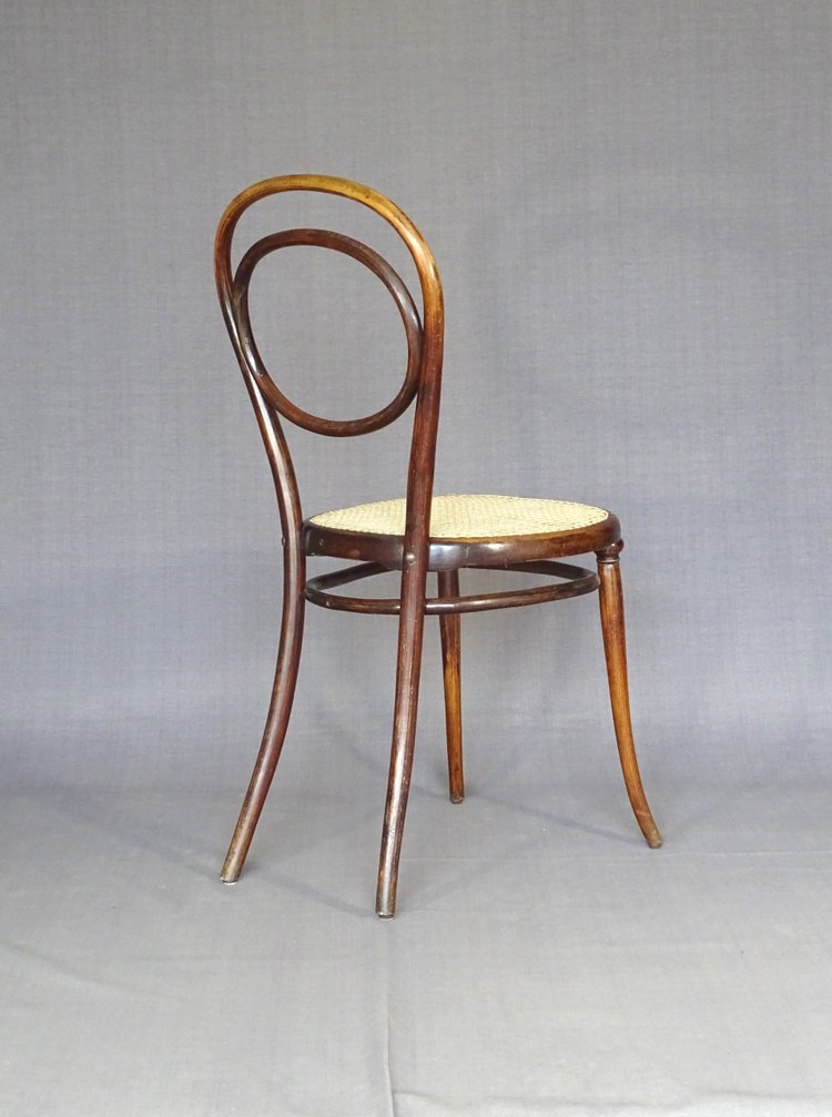 Thonet chair No. 10, circa 1870, rosewood decor