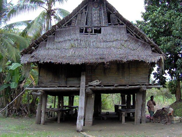 Votive board, tribal art, oceanic art, Papua New Guinea, Oceania, sculpture, painting