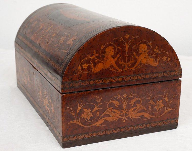 Antique Precious Exotic Wood Jewelry Box. Sorrento (italy) 19th Century.