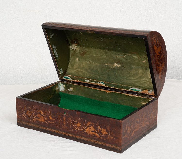 Antique Precious Exotic Wood Jewelry Box. Sorrento (italy) 19th Century.