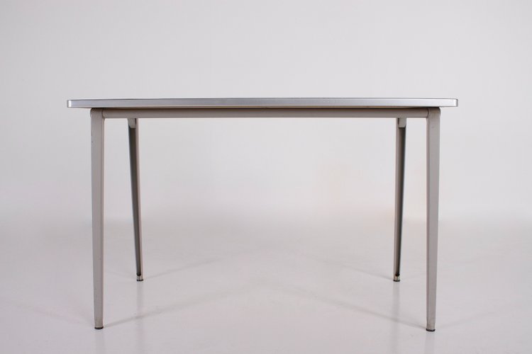 Table Reform par Friso Kramer