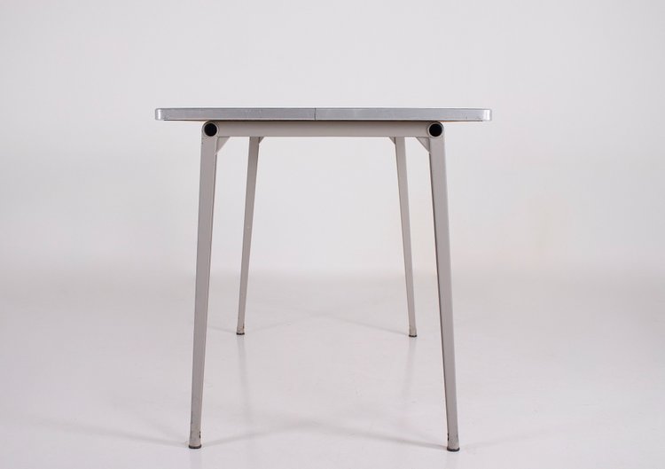 Table Reform par Friso Kramer