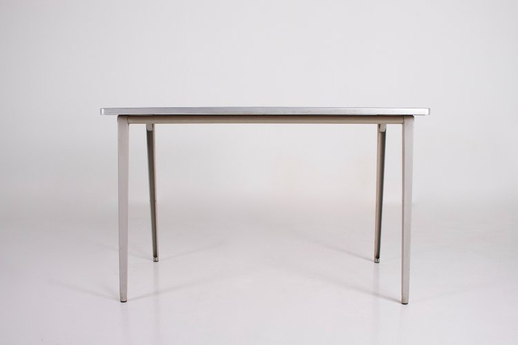 Table Reform par Friso Kramer